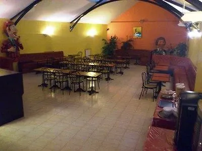 Saint Gothard ニース