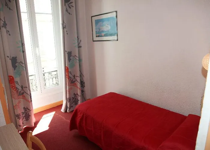 Saint Gothard ニース