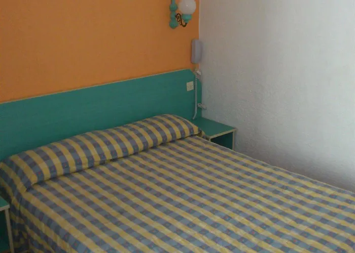 Saint Gothard 3* ニース