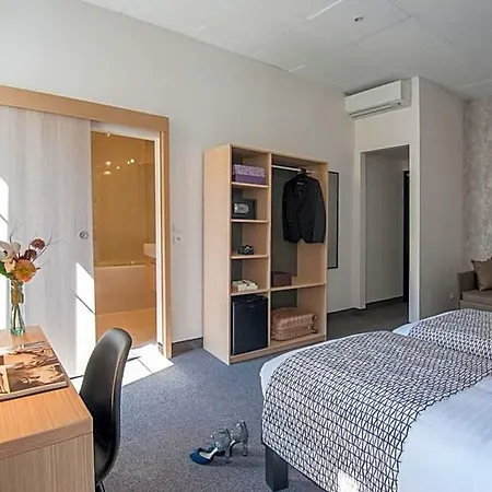 Saint Gothard Hotel 3*