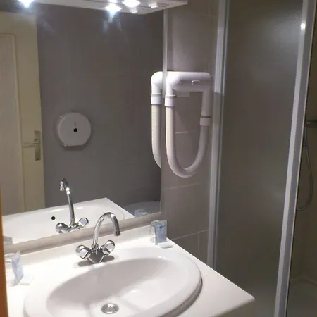 Saint Gothard 酒店